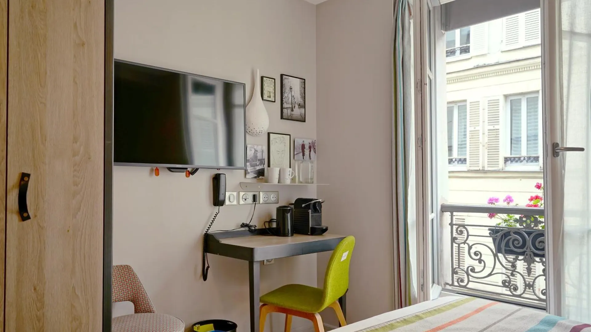 Hotel Western Littéraire Marcel Aymé
